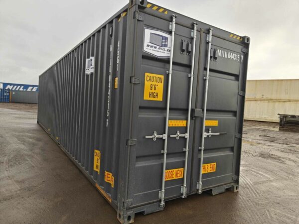 Contenedor de envío 40HC VC0443157 Tallin (doble puerta)